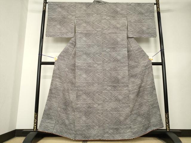 平和屋着物●上質な小紋　紬地　鱗文様　黒地　正絹　逸品　AABL5569ck