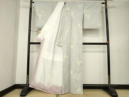 平和屋着物●本場大島紬　白大島　9マルキ　鈴蘭　スズラン　正絹　逸品　AABL5578ck