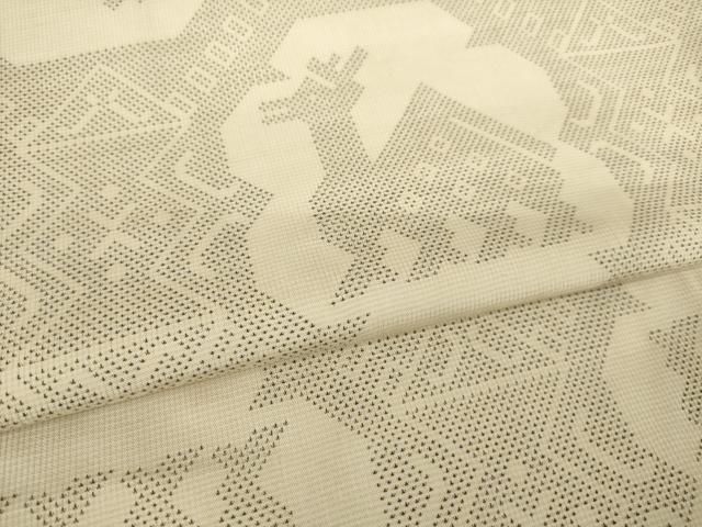 平和屋着物●本場大島紬　白大島　9マルキ　有栖川文様　正絹　逸品　AABL5599ck