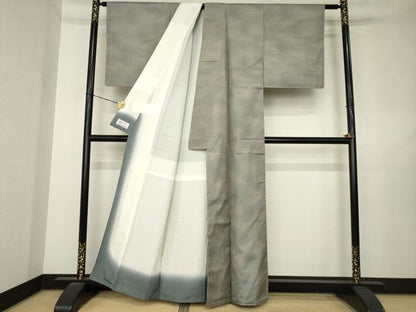 平和屋着物●本場染大島紬　霞文　暈し染め　やまと誂製　正絹　逸品　AABL5631ck