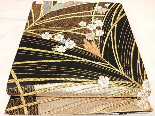 平和屋着物◎六通柄袋帯　唐織　草花文　二重奏　黒地　金銀糸　正絹　逸品　AABL5803yx