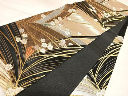平和屋着物◎六通柄袋帯　唐織　草花文　二重奏　黒地　金銀糸　正絹　逸品　AABL5803yx