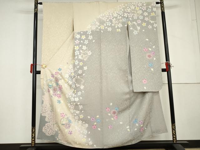平和屋着物●豪華振袖　駒刺繍　雪輪桜桐文　暈し染め　金銀糸　金通し地　やまと誂製　正絹　逸品　AABL6430cs