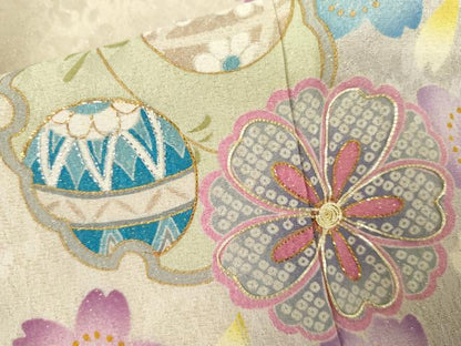 平和屋着物●豪華振袖　駒刺繍　雪輪桜桐文　暈し染め　金銀糸　金通し地　やまと誂製　正絹　逸品　AABL6430cs