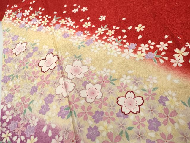 平和屋着物●豪華振袖　舞桜文　暈し染め　金通し地　正絹　逸品　AABL6435cs