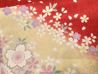 平和屋着物●豪華振袖　舞桜文　暈し染め　金通し地　正絹　逸品　AABL6435cs