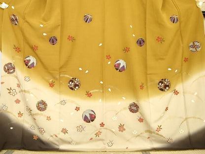 平和屋着物●豪華振袖　刺繍　雪芝に花毬　暈し染め　金糸　金彩　ロング丈　正絹　逸品　AABL6444cs