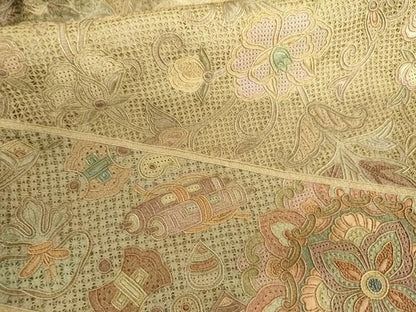 平和屋着物●中国三大刺繍　スワトウ刺繍　汕頭刺繍　相良刺繍　総刺繍　訪問着　正倉院更紗花文　ロング丈　正絹　逸品　AABL6483cs