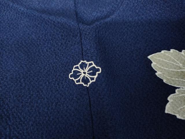 平和屋着物●訪問着　駒刺繍　重ね山枝花文　金銀彩　鬼しぼ縮緬　正絹　逸品　未使用　AABL6517cs