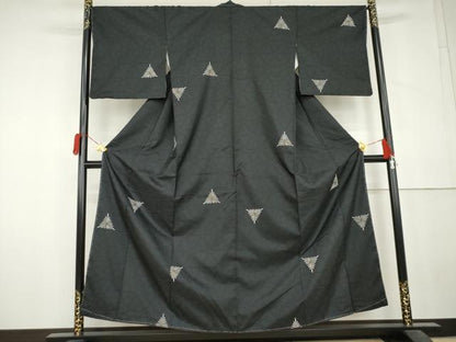 平和屋着物●本場大島紬　染大島　松　正絹　逸品　未使用　AABL6526cs