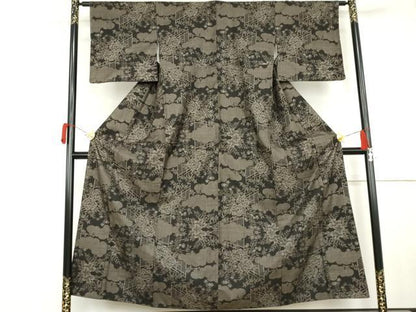 平和屋着物▼本場大島紬　7マルキ　雲取り草花文　正絹　逸品　AABL6543cs