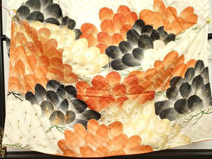 平和屋着物●豪華振袖　駒刺繍　松　金彩　正絹　逸品　AABL6549cs