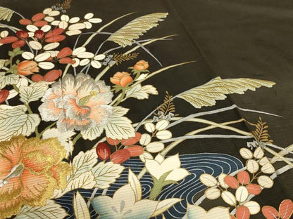 平和屋着物＊夏物　黒留袖　絽　刺繍　流水草花文　金銀糸　金銀彩　正絹　逸品　AABL6614jd