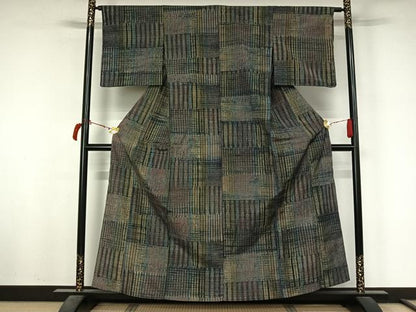 平和屋着物▽伝統工芸士　七代目　吉澤与市　紬　単衣　竜巻絞り　横段文　正絹　逸品　AABL6779jh