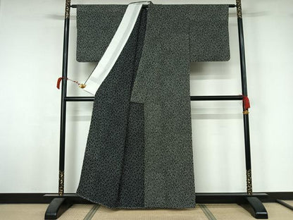 平和屋着物▽上質な小紋　単衣　舞葉文　黒地　正絹　逸品　AABL6849jh