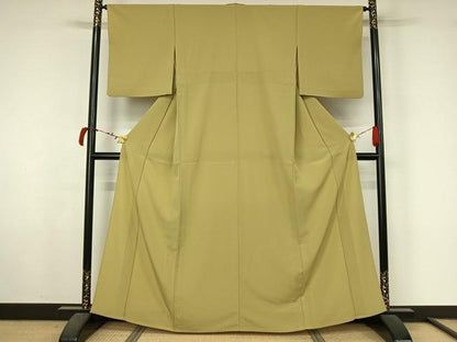 平和屋着物▽上質な色無地　単衣　枯草色　正絹　逸品　AABL6938jh