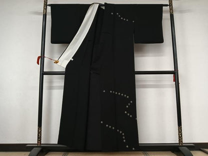 平和屋着物▽訪問着　単衣　竹屋町刺繍　舞花文　黒地　金銀彩　金糸　鈴乃屋扱い　正絹　逸品　AABL6958jh