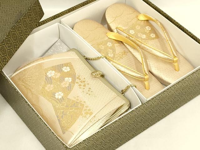 平和屋着物▼和装小物　和装バッグ・草履セット　ハンドバッグ　クラッチバッグ　扇面花文　金糸　帯地使用　逸品　AABL7182ay