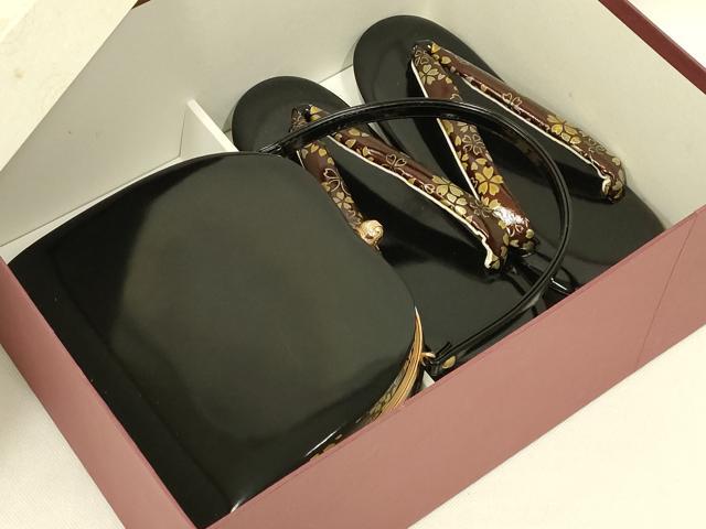 平和屋着物▼和装小物　和装バッグ・草履セット　ハンドバッグ　エナメル　花柄　金彩　逸品　AABL7189ay
