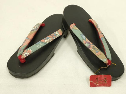 平和屋着物▼和装小物　下駄2点セット　鼻緒:花柄　更紗　舞蝶　逸品　未使用　AABL7197ay
