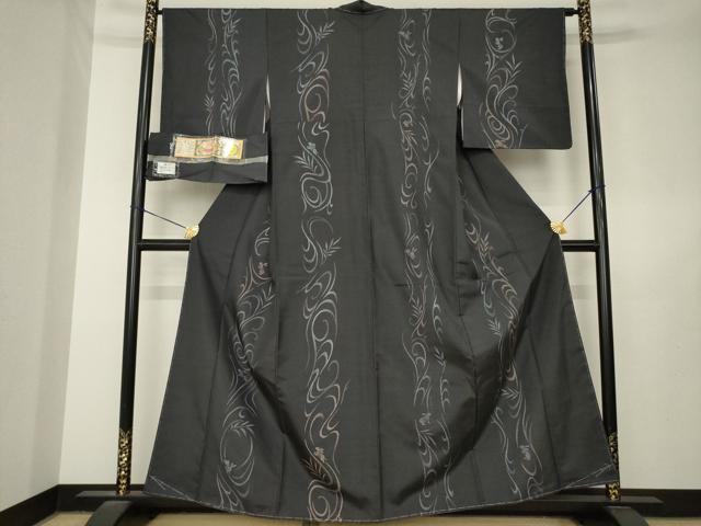 平和屋着物●本場縞大島紬　流水兎　黒地　福永織物謹製　証紙付き　正絹　逸品　未使用　AABL7273ck
