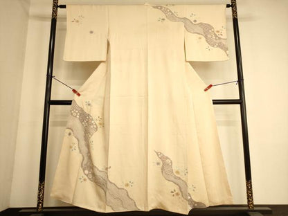 平和屋着物■訪問着　手描き　絞り　霞舞花文　金彩　三越扱い　正絹　逸品　AABL7299br