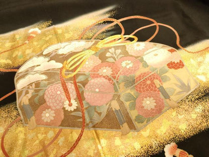 平和屋着物■豪華黒留袖　作家物　駒刺繍　花文箱　金彩　正絹　逸品　AABL7303br