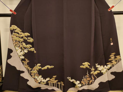 平和屋着物■皇室献上作家 熊谷慶雲　色留袖　松竹梅文　金彩　正絹　逸品　AABL7314br