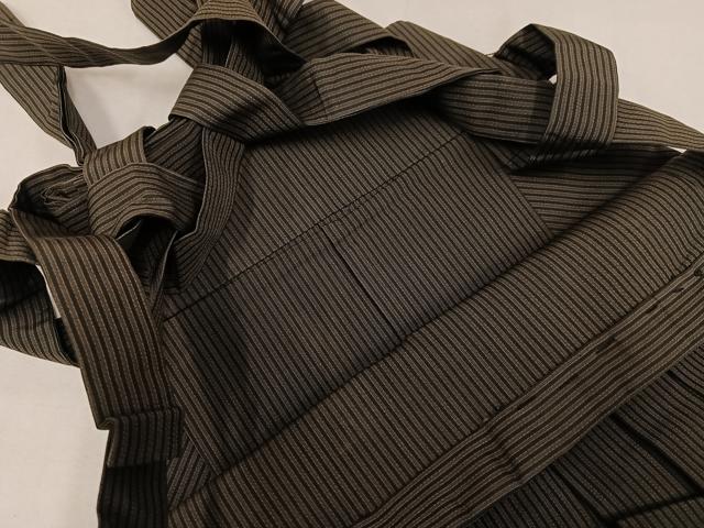 平和屋着物●男性　馬乗り袴　縞　正絹　逸品　AABL7369ph