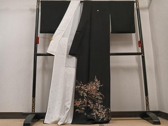 平和屋着物●豪華黒留袖　総刺繍　松竹梅鏡裏文　金糸　正絹　逸品　AABL7378ph