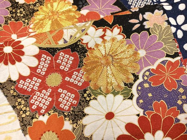 平和屋着物●豪華振袖　絞り　駒刺繍　花毬文　暈し染め　金彩　銀通し地　正絹　逸品　AABL7450ph