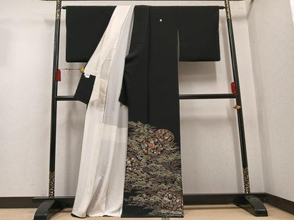 平和屋着物●豪華黒留袖　蘇州刺繍　貝合わせ鳳凰草花舞蝶文　金糸　正絹　逸品　AABL7475ph