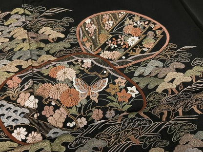 平和屋着物●豪華黒留袖　蘇州刺繍　貝合わせ鳳凰草花舞蝶文　金糸　正絹　逸品　AABL7475ph