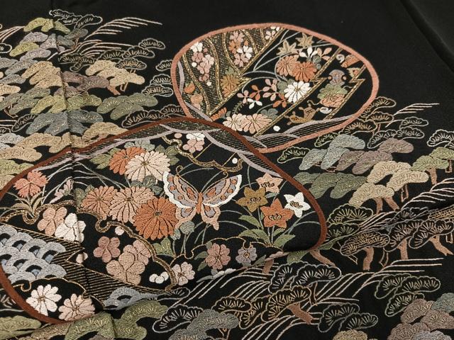 平和屋着物●豪華黒留袖　蘇州刺繍　貝合わせ鳳凰草花舞蝶文　金糸　正絹　逸品　AABL7475ph
