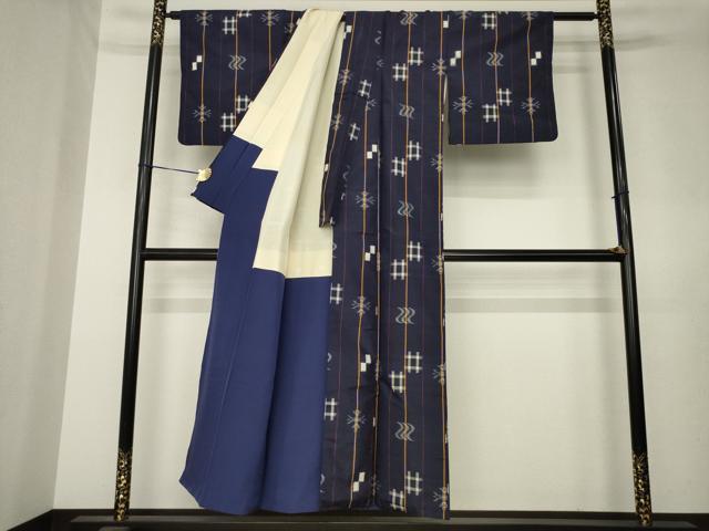平和屋着物●本場琉球絣　紬　正絹　逸品　AABL7521ck