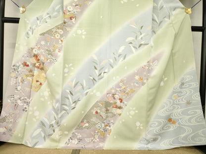平和屋着物●創業460年・千總　訪問着　駒刺繍　短冊花文　暈し染め　金彩　正絹　逸品　未使用　AABL7601ck