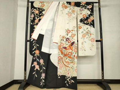 平和屋着物●創業460年・千總　振袖　駒刺繍　鳳凰花文　黒地　金彩　大丸扱い　正絹　逸品　AABL7602ck