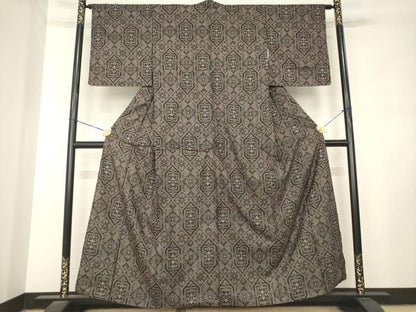 平和屋着物●本場大島紬　7マルキ　亀甲花文　正絹　逸品　AABL7633ck