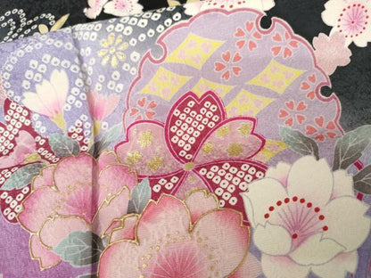 平和屋着物●豪華振袖　雪輪花文　暈し染め　黒地　金彩　正絹　逸品　AABL7642cs