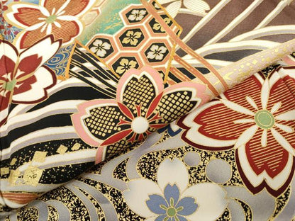 平和屋着物●豪華振袖　駒刺繍　流水吉祥花文　暈し染め　金彩　正絹　逸品　AABL7662cs