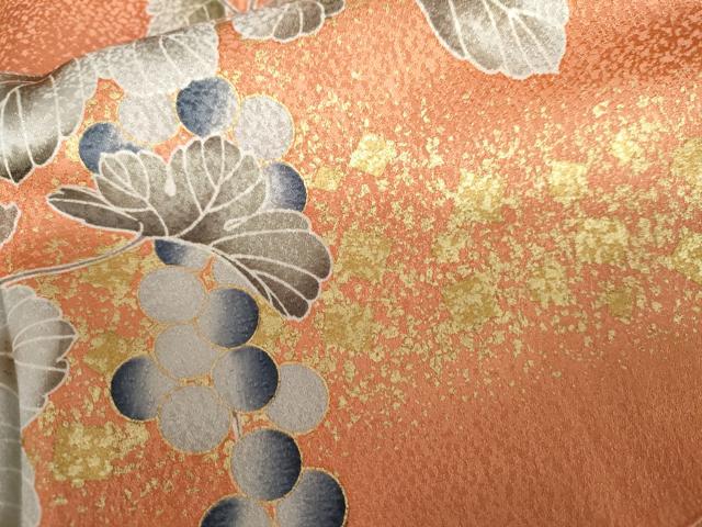 平和屋着物●豪華振袖　駒刺繍　葡萄枝花文　暈し染め　金彩　正絹　逸品　AABL7710cs