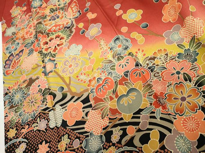 平和屋着物●豪華振袖　型染め　雪輪花蝶文　暈し染め　正絹　逸品　AABL7713cs