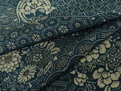 平和屋着物▼上質な小紋　型染め　花丸文　鬼しぼ縮緬　正絹　逸品　AABL7738cs