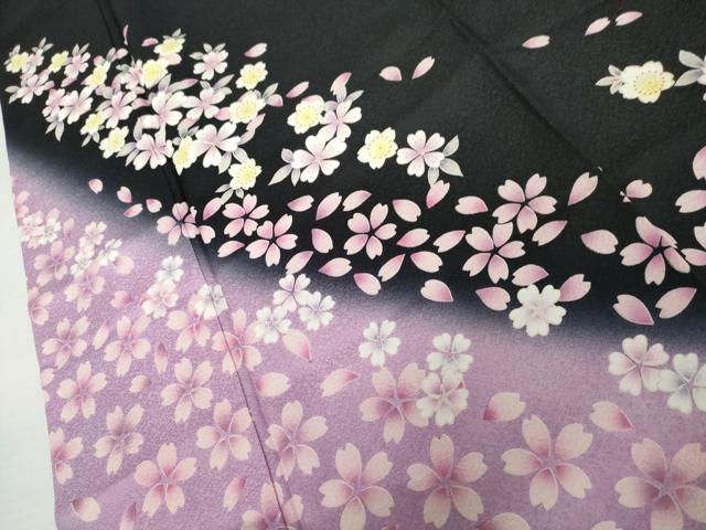 平和屋着物●豪華振袖　舞桜文　暈し染め　黒地　やまと誂製　正絹　逸品　AABL7748cs