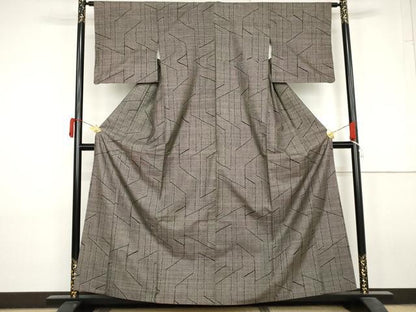平和屋着物●本場大島紬　7マルキ　幾何学文様　正絹　逸品　AABL7758cs