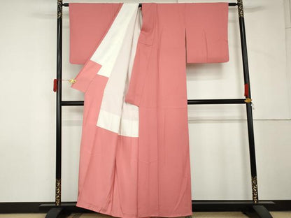 平和屋着物●上質な色無地　霞地紋　桃色　正絹　逸品　AABL7785cs