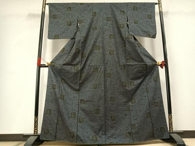 平和屋着物●本場大島紬　7マルキ　亀甲笹竹文　正絹　逸品　AABL8008fy