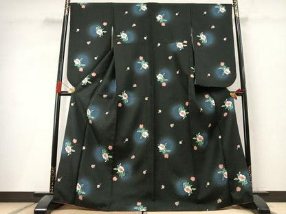 平和屋着物●服飾評論家　市田ひろみ　小振袖　二尺袖　草花文　暈し染め　黒地　洗える着物　AABL8125fy