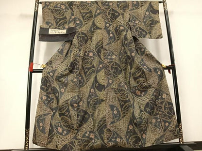平和屋着物●伝統工芸士　七代目　吉澤与市　紬　絞り　草花文　証紙付き　正絹　逸品　AABL8153fy
