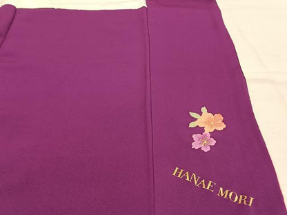 平和屋着物●森英恵・HANAE MORI　振袖　駒刺繍　ラインストーン　草花文　金彩　正絹　逸品　AABL8167fy